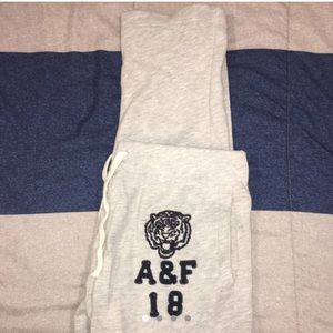 Abercrombie & Fitch White Grey Sweatpants